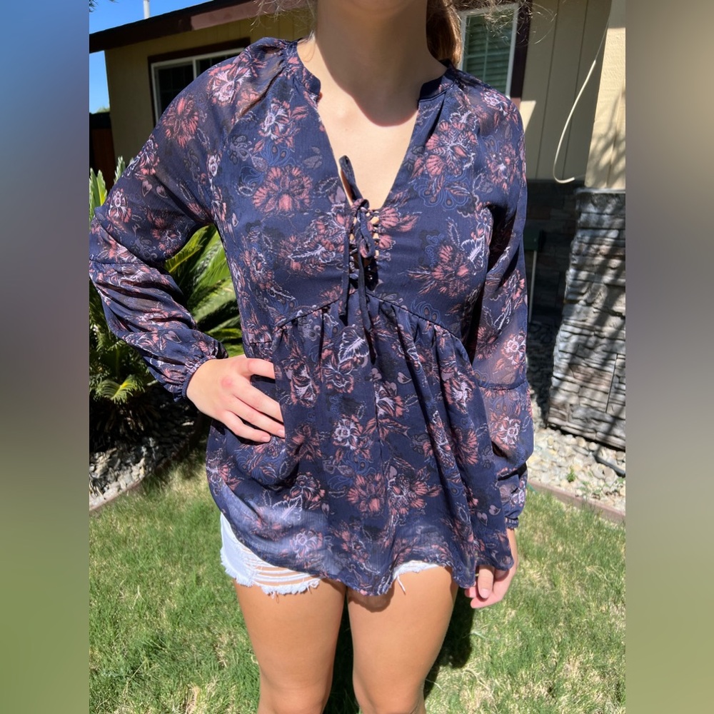 Floral Lace Up Sheer Lined Peasant Top (XS)